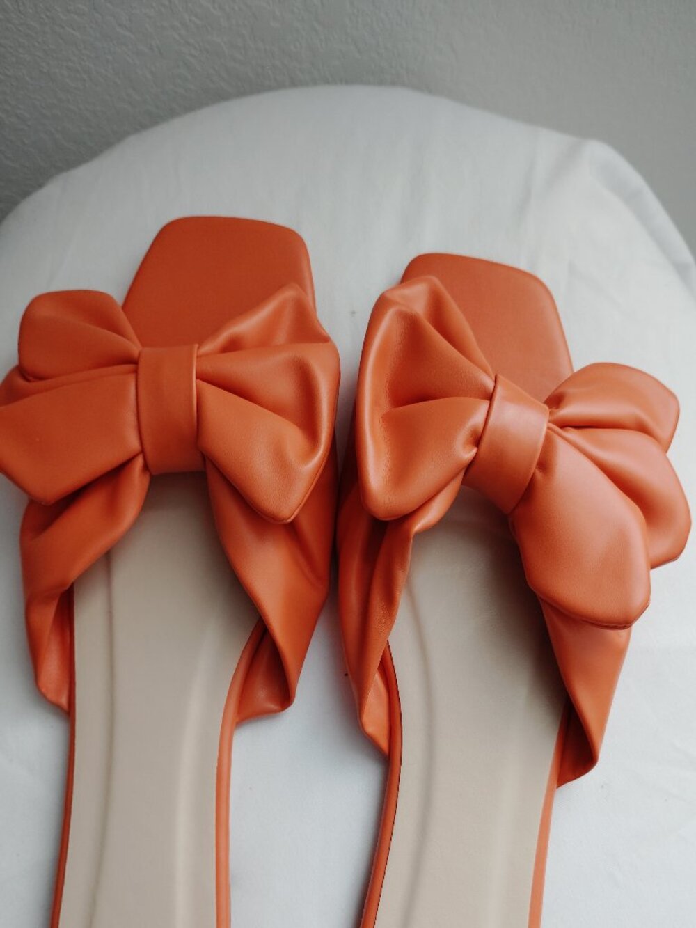 Orange Bow Slides